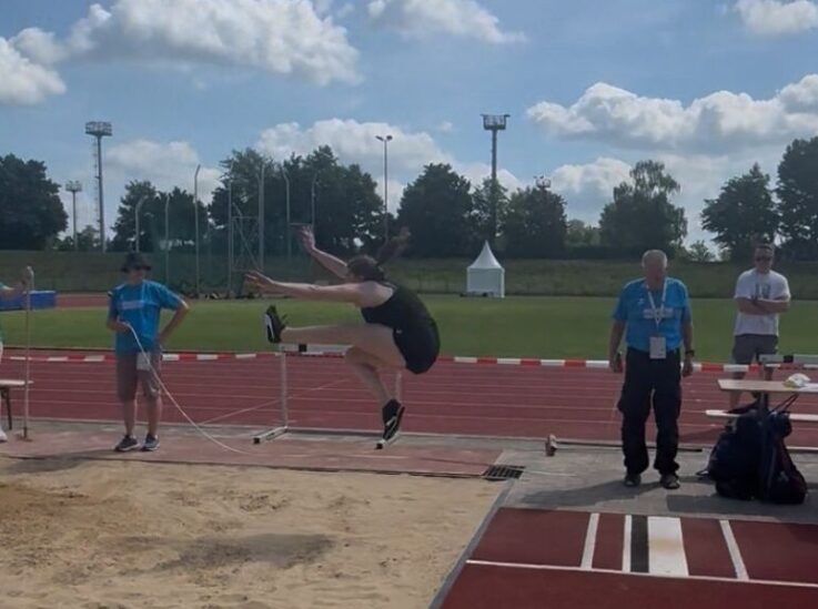 Lisa Senftl beim Weitsprung Lisa Senftl beim Weitsprung