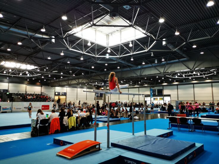 Lorenz Vohburger am Barren Lorenz Vohburger am Barren