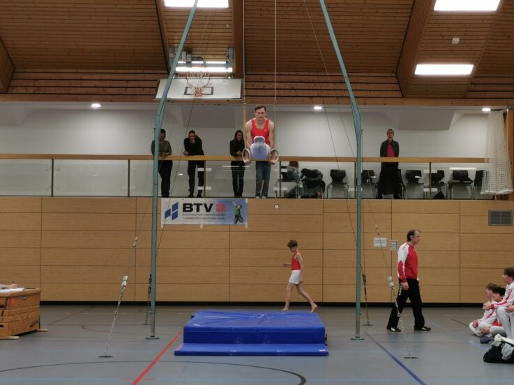 IMG_20250329_112453 Niklas Helzel Niclas Helzel an den Ringen