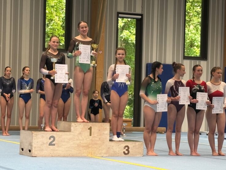 Siegerehrung JG 2010 und 2011 Siegerehrung JG 2010 und 2011