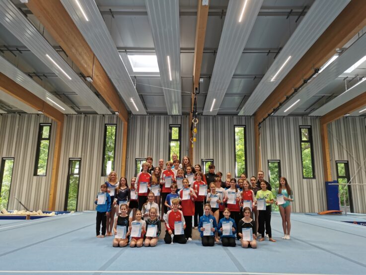 Siegerehrung JM Gruppenfoto Siegerehrung JM Gruppenfoto