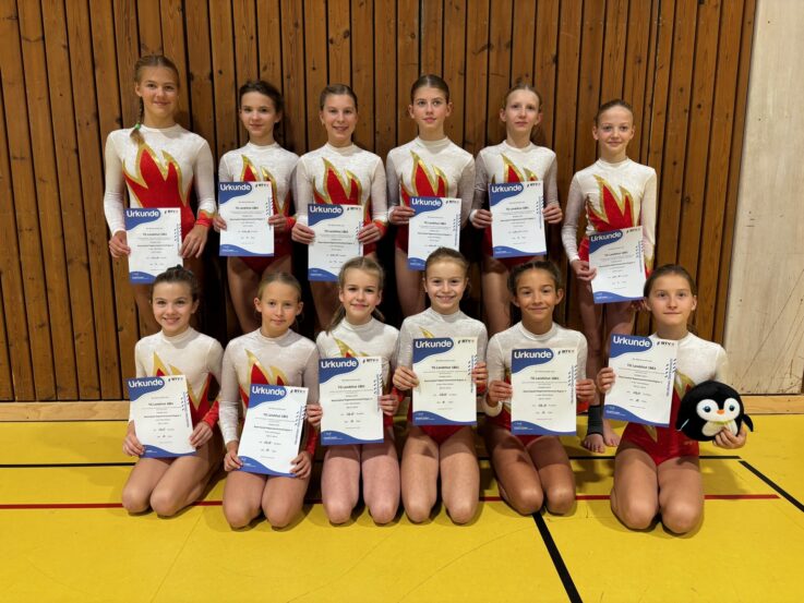 Die beiden Mannschaften vom Vormittag Die beiden Mannschaften vom Vormittag